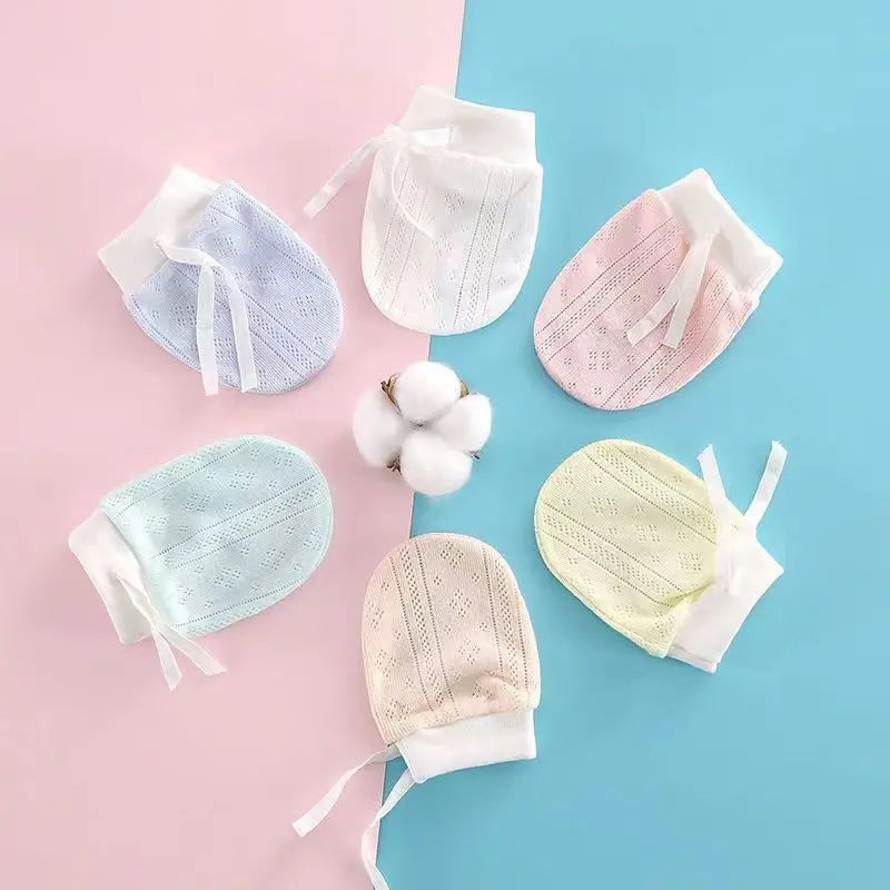 The Little Everyday Cotton Mittens