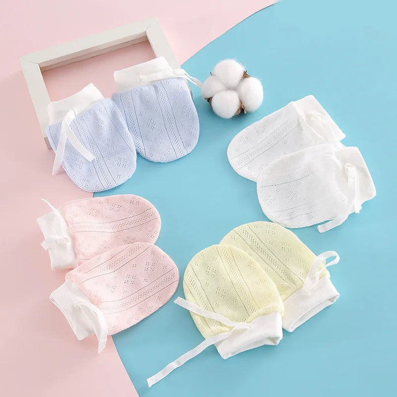 The Little Everyday Cotton Mittens