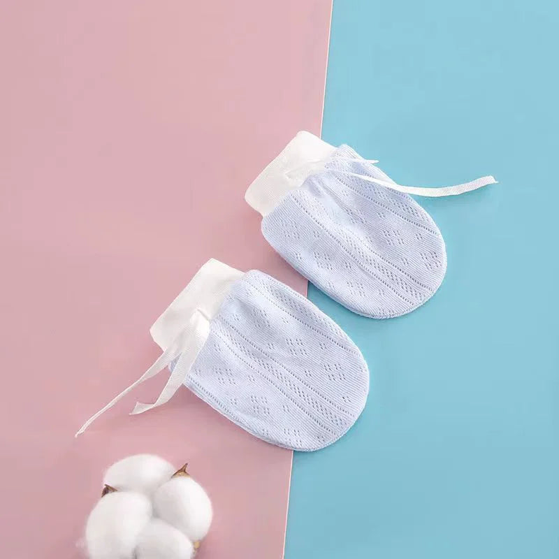 The Little Everyday Cotton Mittens