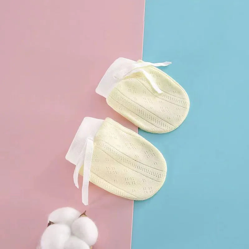 The Little Everyday Cotton Mittens