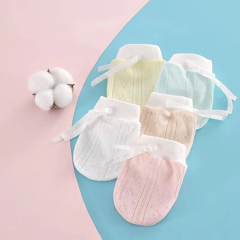 The Little Everyday Cotton Mittens