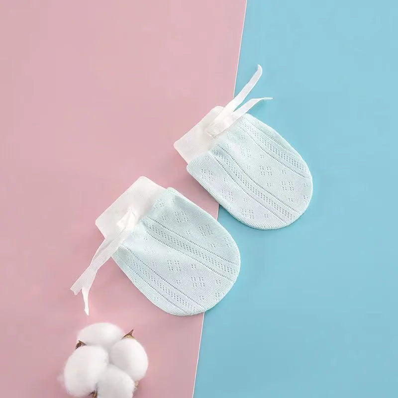 The Little Everyday Cotton Mittens